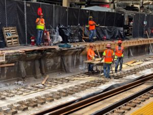 Bonnachoven photo (CC0 1.0) absolute track outage in a very busy track segment